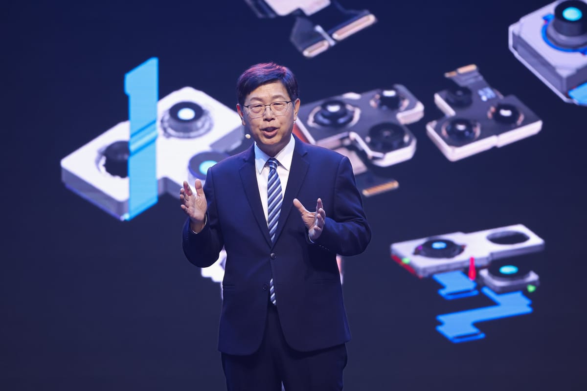 OpenAI 攜手富士康建美國 AI 帝國！2026 年量產伺服器，供應鏈本土化，挑戰 NVIDIA 主導