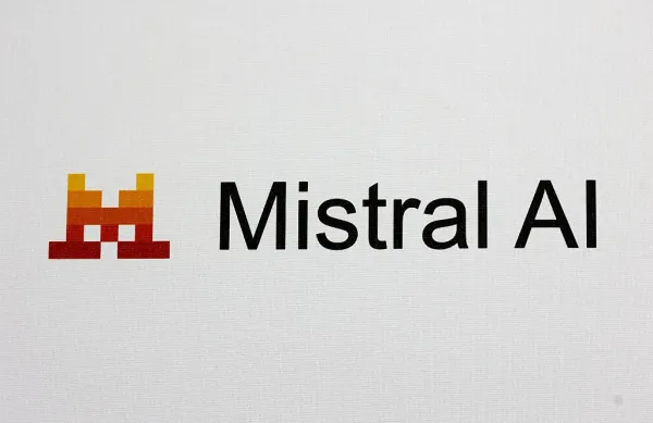 Mistral AI 砸 8.3 億！建造巴黎資料中心，強化歐洲 AI 主權